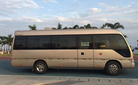 企業(yè)班車1.jpg