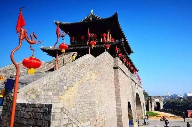 廈門包車-廈門旅游包車-廈門租車-廈門商務(wù)旅游包車-春游路線長(zhǎng)汀古鎮(zhèn)-3.jpg