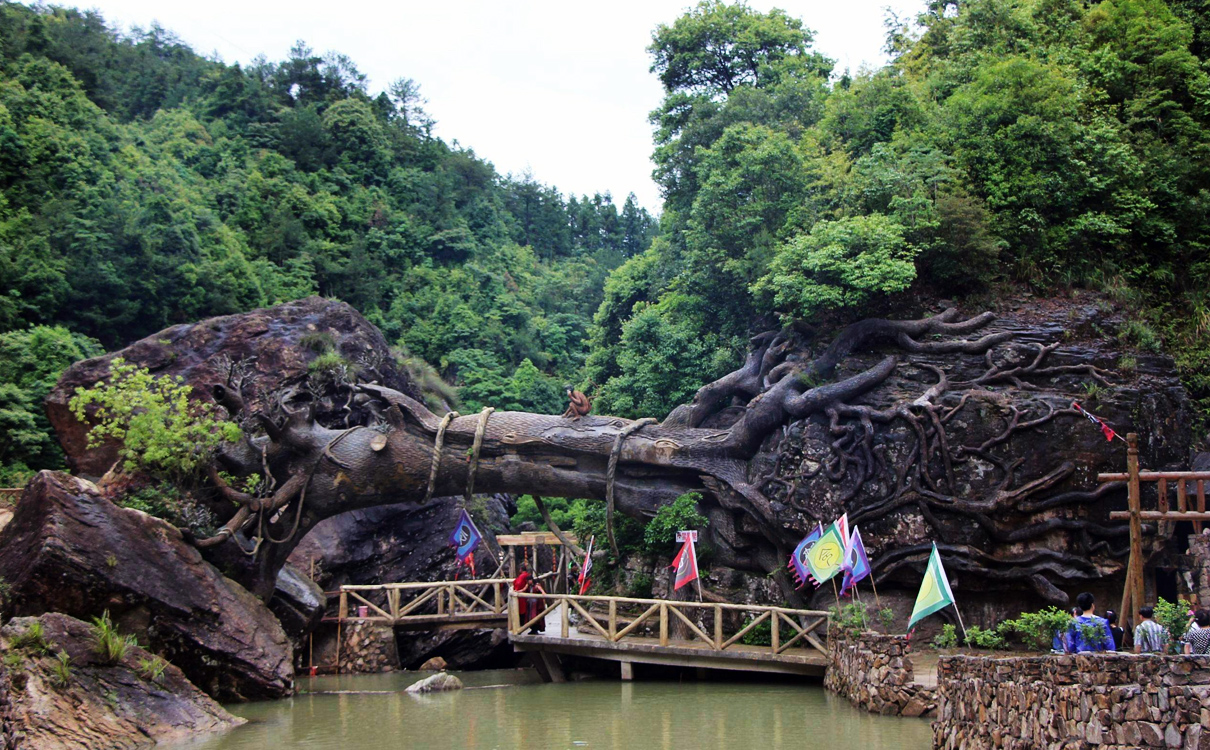 厦门旅游包车推荐-旅游景点侠天下旅游景区.jpg